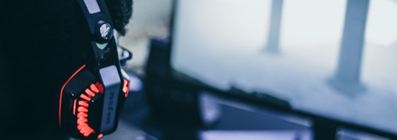 Gut ausgestattet in die Parallelwelt 🕹️ Die besten 18 Schnäppchen für Controller, Gaming-Stühle & Headsets