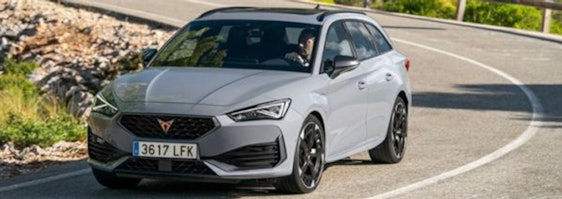 Cupra Leon Sportstourer 1.4 e-Hybrid (204 PS) für 299€ im Monat + 1.150€ Überführung / Zulassung - im Privat-Leasing über 48 Monate mit je 10.000km jährlich
