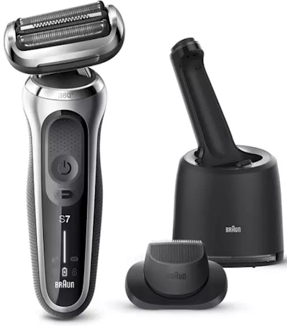 Braun Series 7 70-S7200CC für 145€ - Elektrorasierer in Silber, inkl. 4in1 SmartCare Center