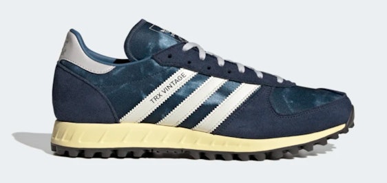 Pricedrop! Adidas TRX Vintage für 45€ - Retro-Sneaker im Batik-Look, u.a. aus Parley Ocean Plastic
